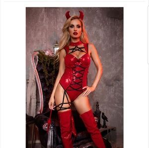 sexy halloween costume